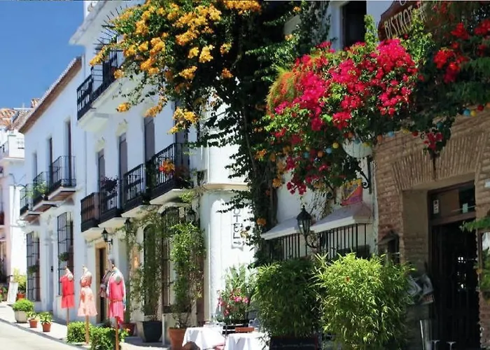 H Juan 2* 马尔韦利亚