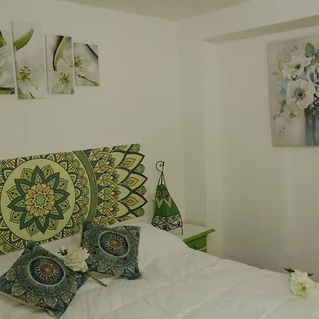 H Juan Guest house 2*